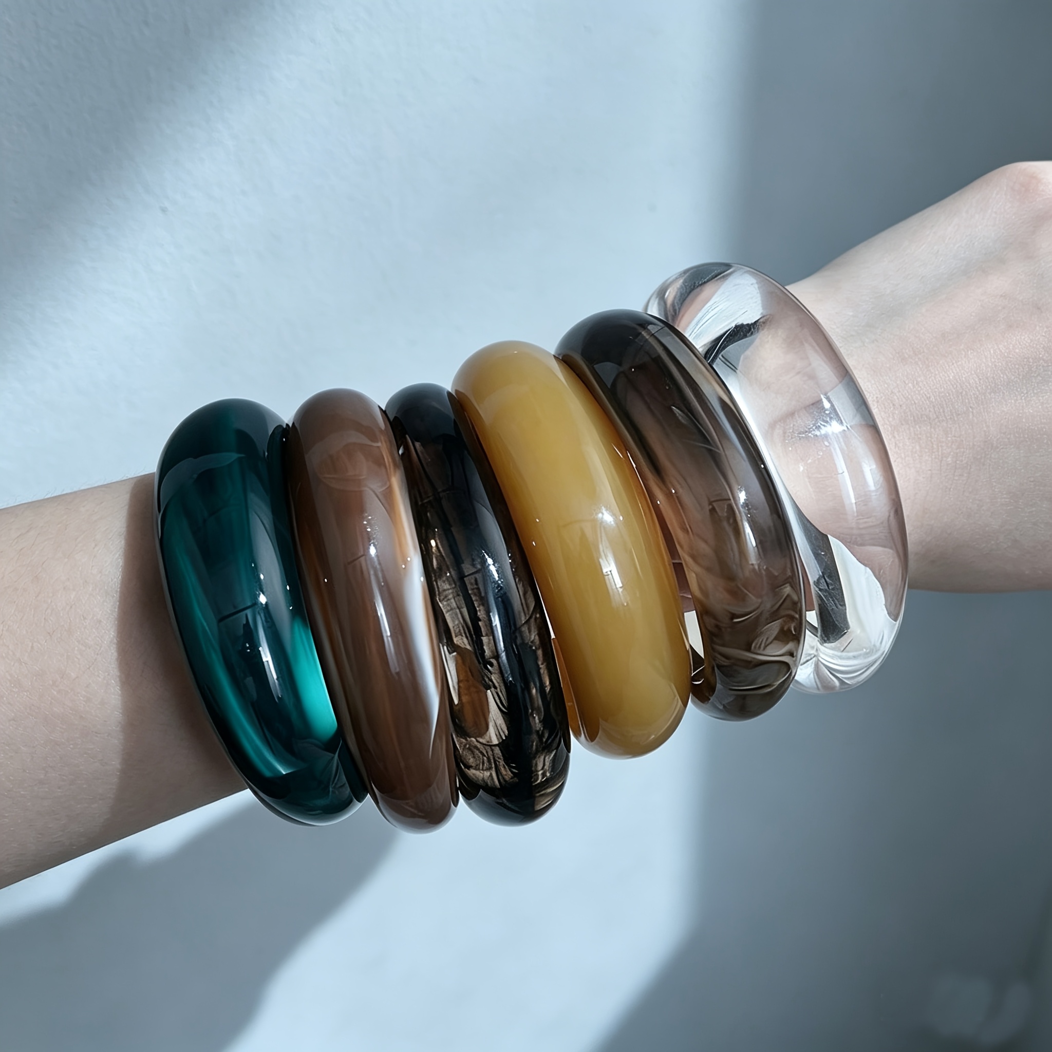 Vintage Resin Open Cuff Bangle for Women, Retro Style